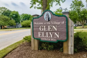 Glen Ellyn Greeting Road Sign for Glen Ellyn Limo Service